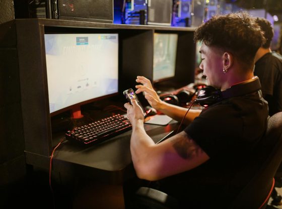 Mobile Legends Easiest Heroes for Solo Queue 2026